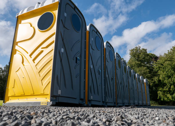 Best VIP or Luxury Restroom Trailers  in Landisville, PA
